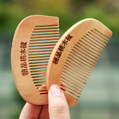 1Pcs Peach Wood Comb Flower Painted Anti-Static Natural Head Massage Comb Handmade Wooden Hair Comb Hair Styling Tools For Gift