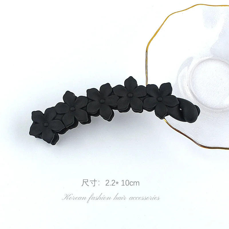 Fashion Pink Flower Banana Hair Clips Simple Non-Slip Frosted Hair Claws for Women Girls Bath Ponytail Hairpins Barrettes Coffee