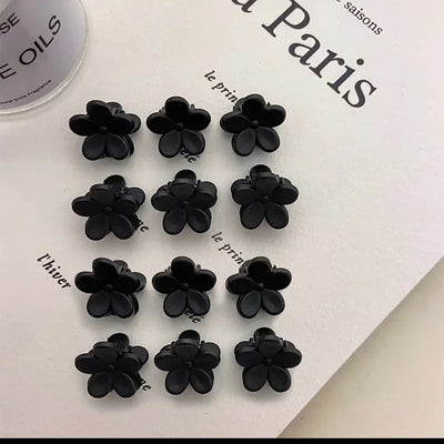 머리핀 1PC Red Black Matte Rabbit Head Flower Heart Cartoons Small Hair Claw Mini Hair Clips Hair Pins for Girls Styling Braiding