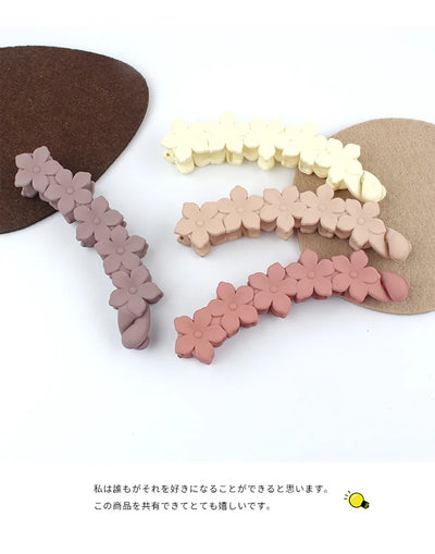 Fashion Pink Flower Banana Hair Clips Simple Non-Slip Frosted Hair Claws for Women Girls Bath Ponytail Hairpins Barrettes Coffee