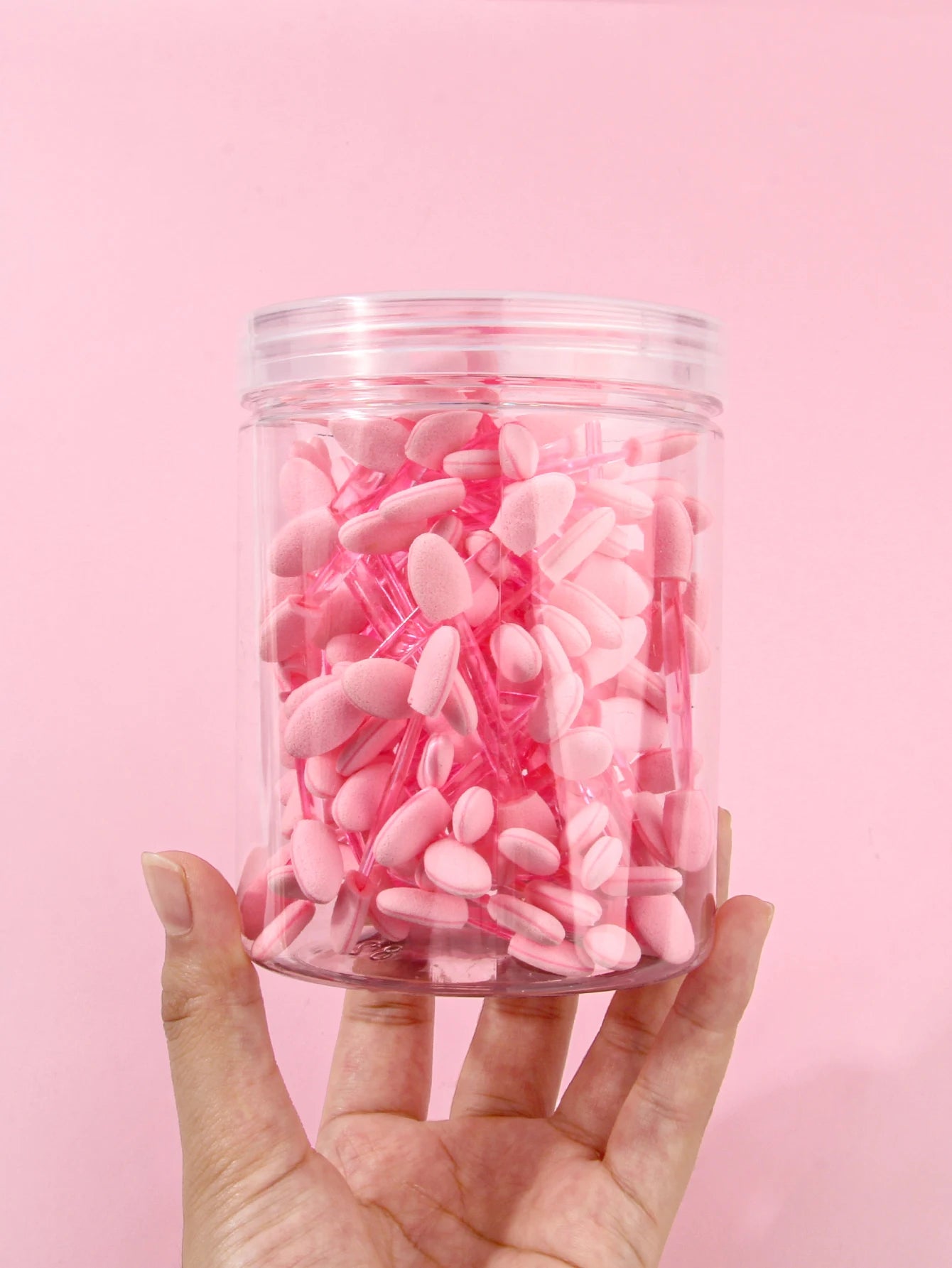 50pcs Disposable Eyeshadow Brush Set,Disposable eye shadow stick brush double-headed sponge eye shadow stick