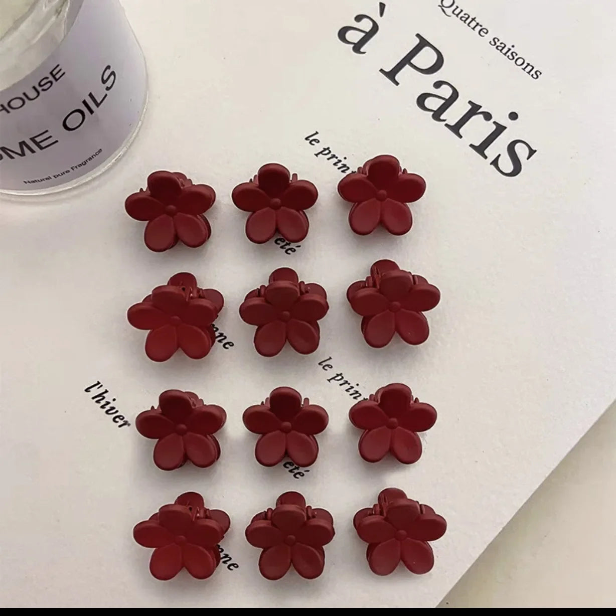 머리핀 1PC Red Black Matte Rabbit Head Flower Heart Cartoons Small Hair Claw Mini Hair Clips Hair Pins for Girls Styling Braiding