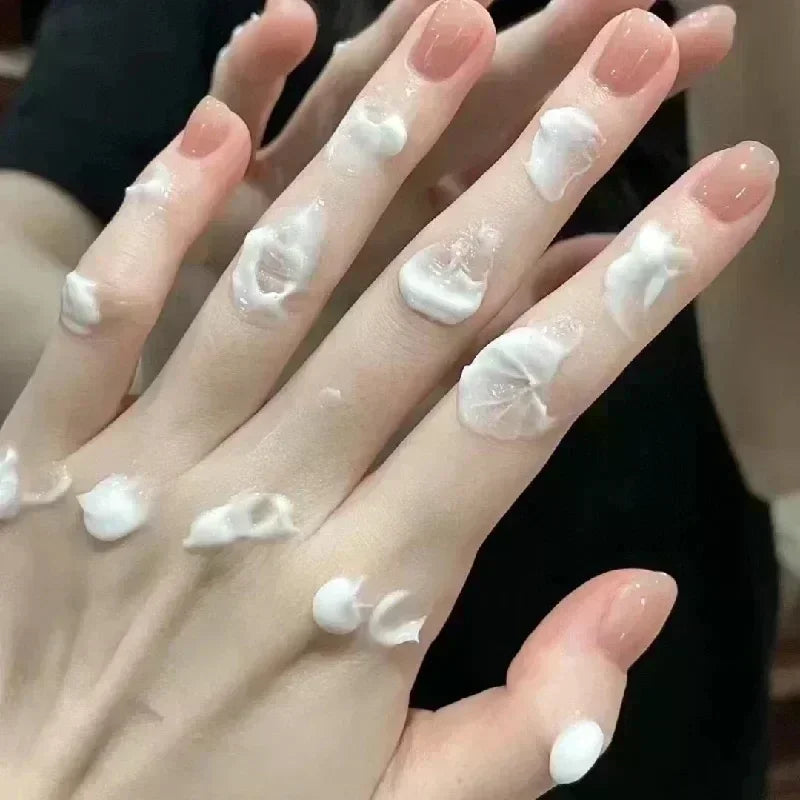 Moisturizing Hand Cream Gift Box Hand Care Essence Cream Prevent Drying And Cracking White Smell 8 Pieces Per Box Girl Gift