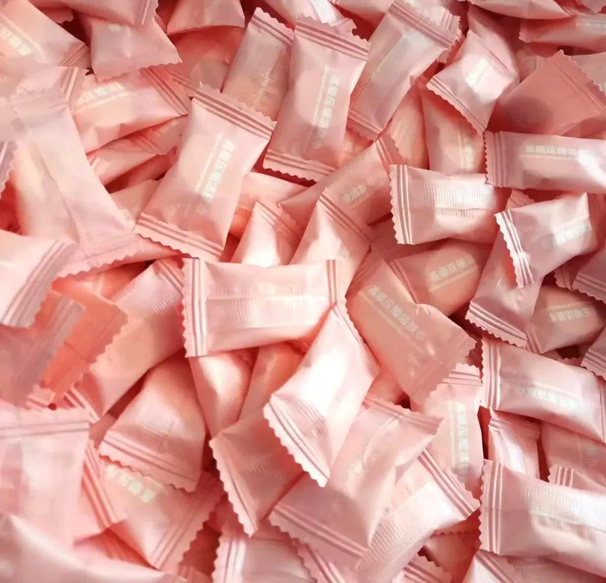 100pcs Mini Compressed Towel Disposable Capsules Towel Magic Face Care Tablet Outdoor Travel Cloth Wipes Paper Tissue Mask