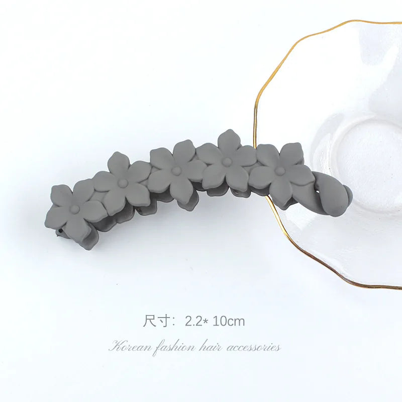 Fashion Pink Flower Banana Hair Clips Simple Non-Slip Frosted Hair Claws for Women Girls Bath Ponytail Hairpins Barrettes Coffee