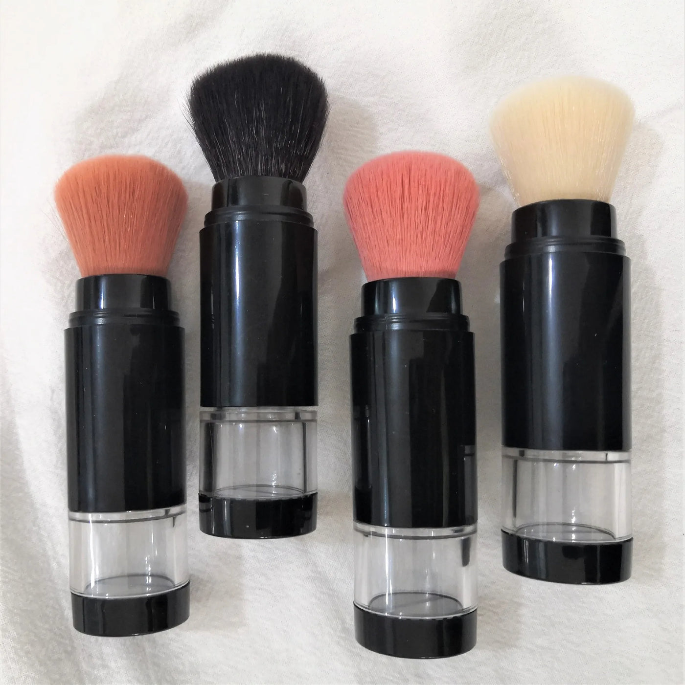 2 in 1 Foundation Brush Makeup Brush Empty Travel Blush with Refillable Loose Powder Bottle Jar Makeup Beauty Tools