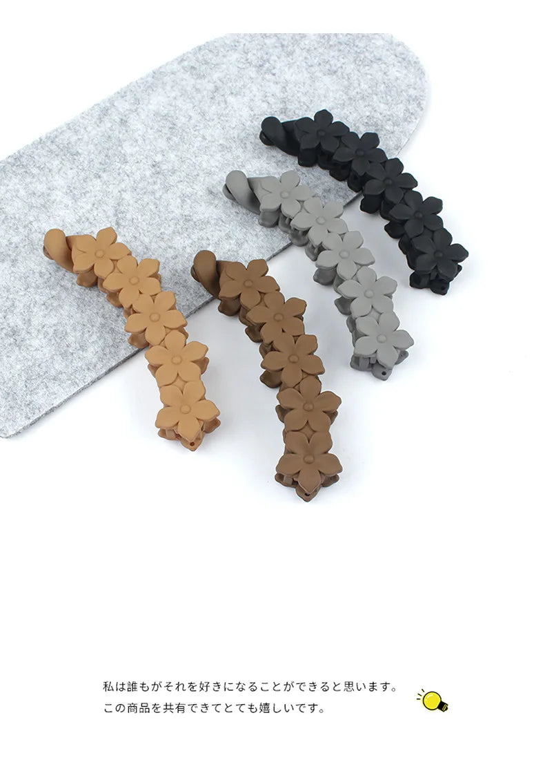 Fashion Pink Flower Banana Hair Clips Simple Non-Slip Frosted Hair Claws for Women Girls Bath Ponytail Hairpins Barrettes Coffee