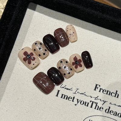 Handmade Fake Nails Short Round Head Flower Designed Press on Nails Pink Wearable False Nails Tips for Women Girls DIY Manicure